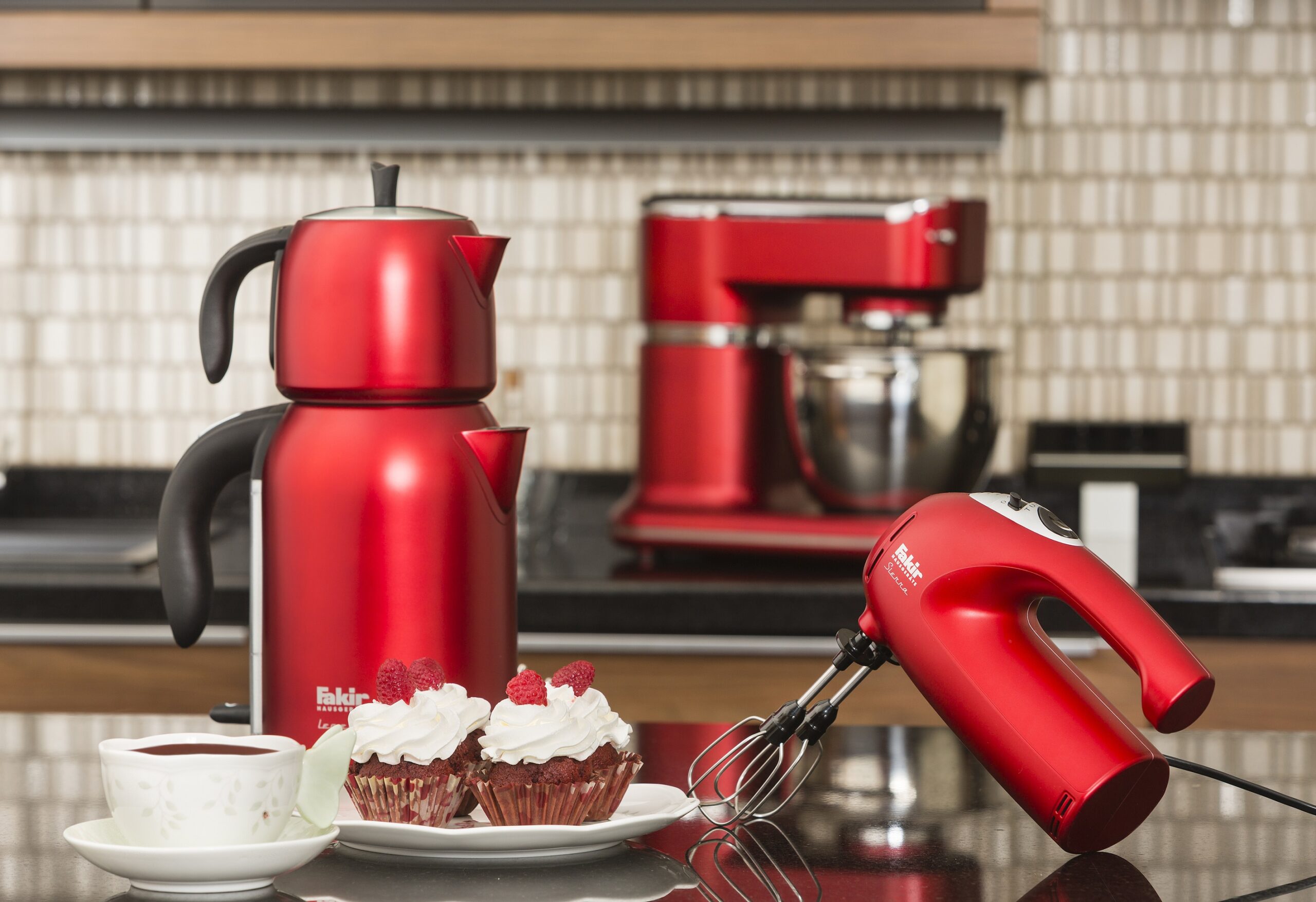 Fakir Hausgeräte rouge kırmızısı ile yılbaşını renklendiriyor