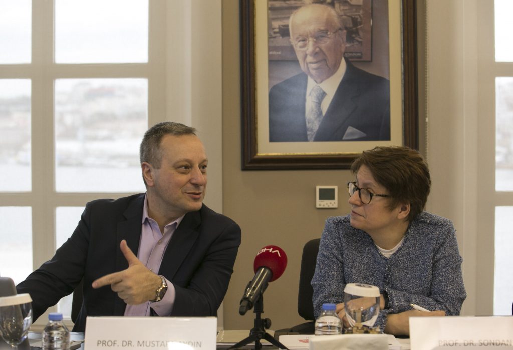 1548846690_Mustafa_Ayd__n___Sondan_Durukano__lu_Feyiz