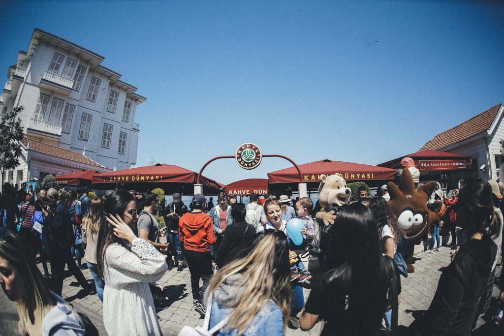 1555314864_0403_KD_23NisanBuyuakda_BB_Gorsel__4_