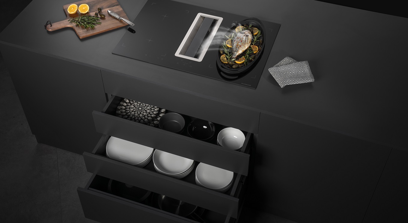 Silverline’nın, ocak ve davlumbazı tek yüzeyde buluşturuyor