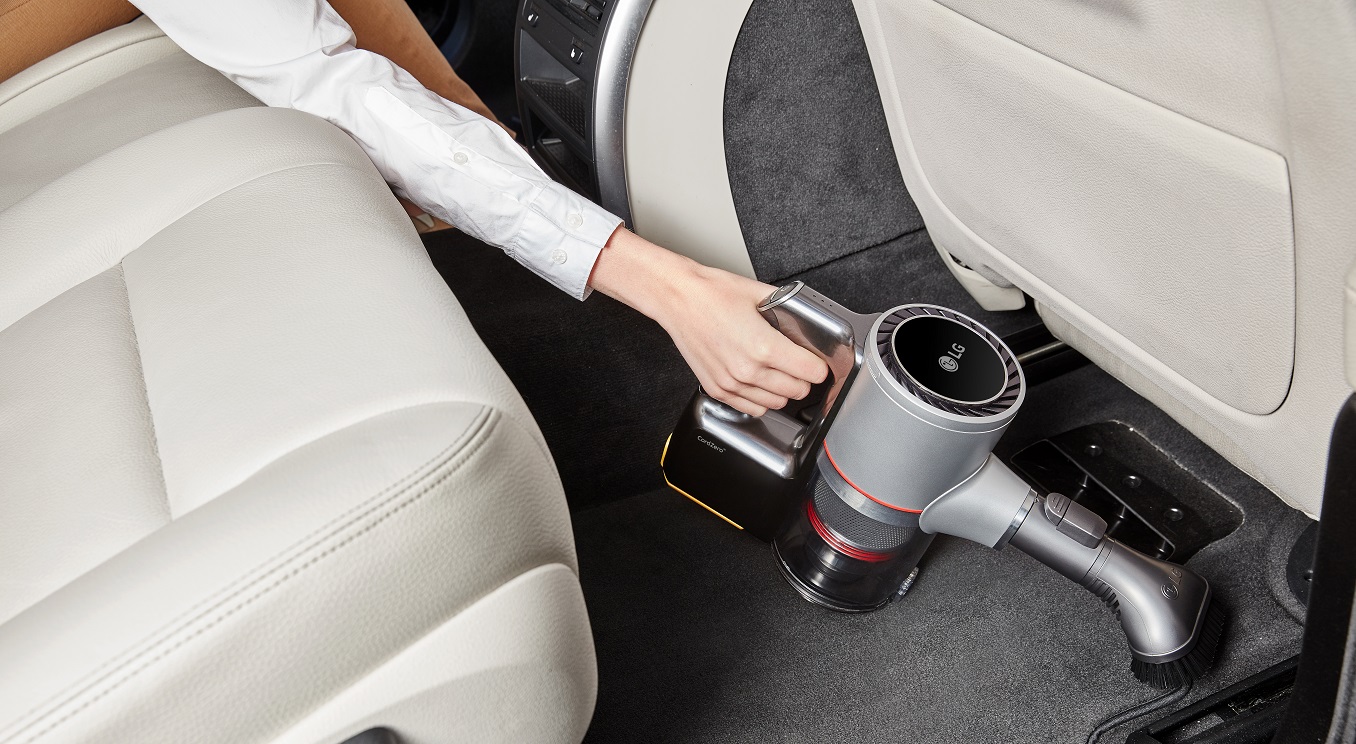 LG A9 AEROSCIENCE™ Teknolojisine Sahip Kablosuz Dikey Süpürge ile gerçek temizlik sunuyor