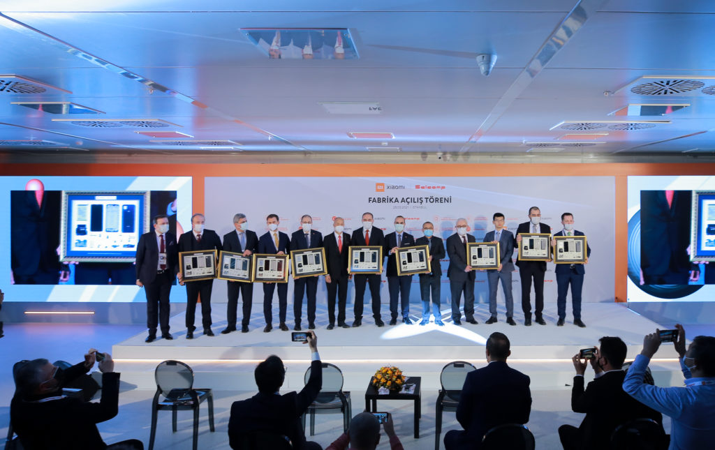 1617017166_Xiaomi_SalcompFabrika_A____l________1_