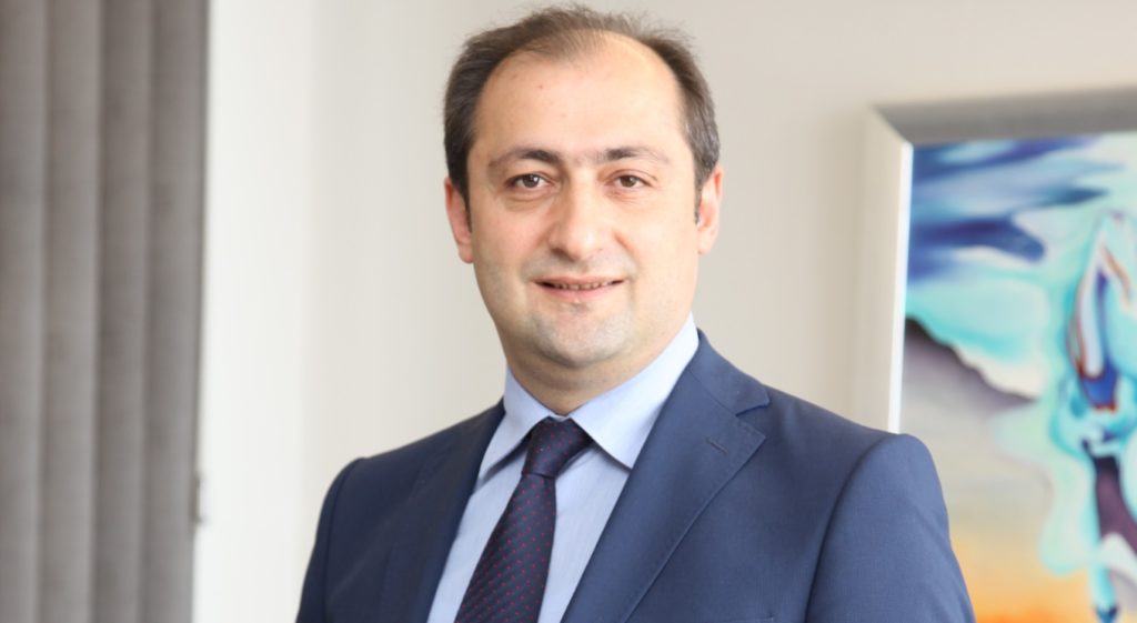 1618230946_Fakir_Hausger__te_T__rkiye_Genel_M__d__r_Yard__mc__s___Erdo__an_Kalkan