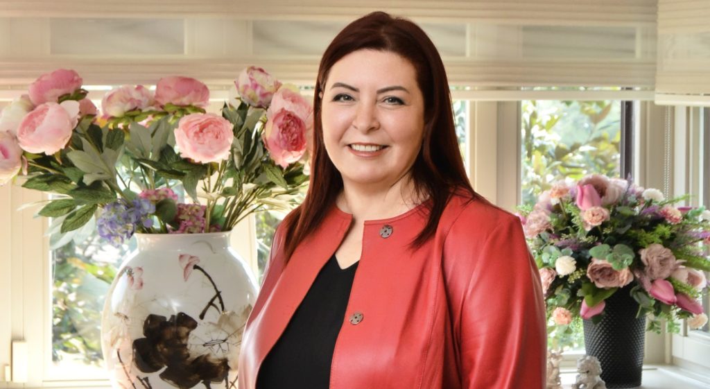 senur akın biçer - web