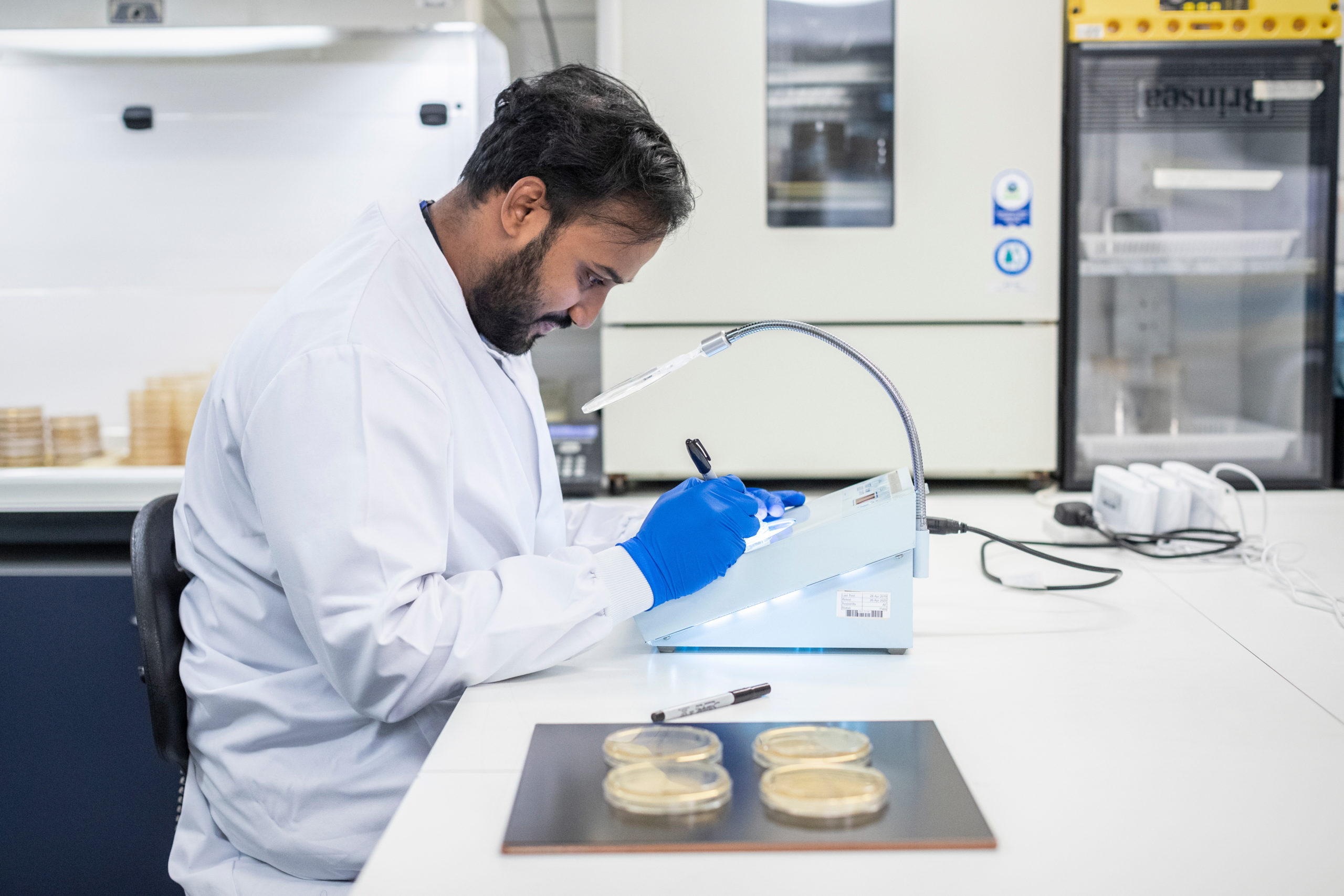 Evinizdeki bilinmeyen tehlike: Ev Tozu!