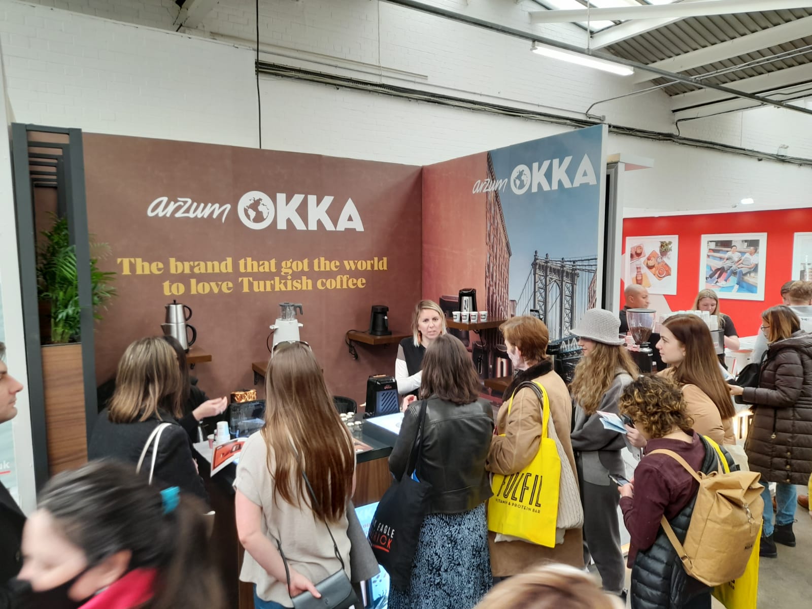 Londra Kahve Festivali’nde Arzum OKKA Rich Spin M’e büyük ilgi