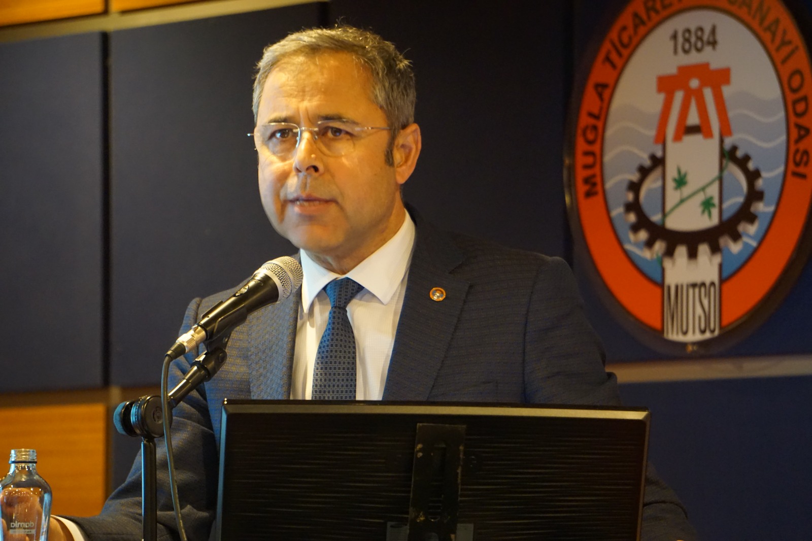 Bölgemiz ve ülkemiz için en büyük tehdit internet satışları