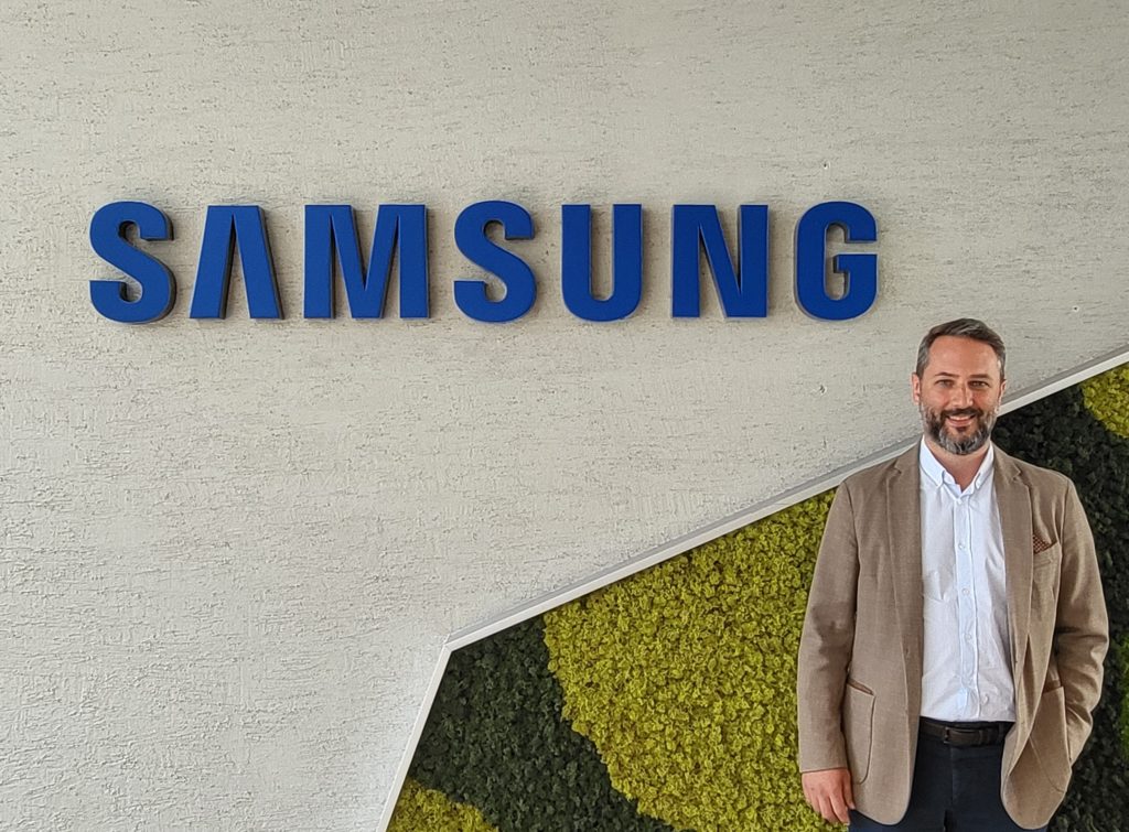 samsung ekin tezeren