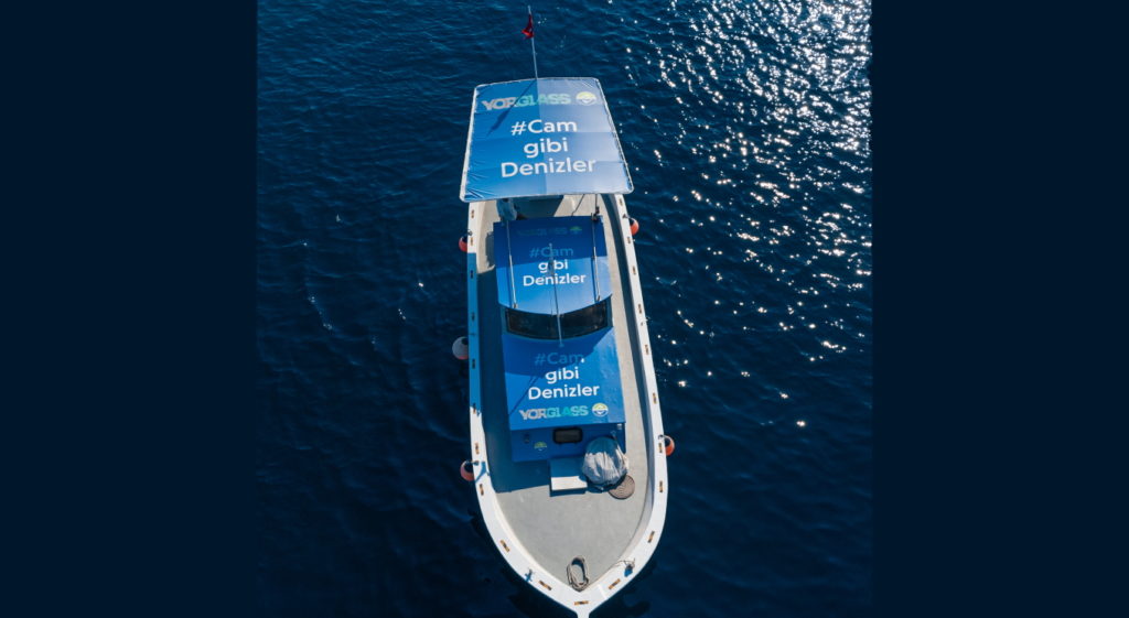 Cam Gibi Denizler Teknesi_144927459