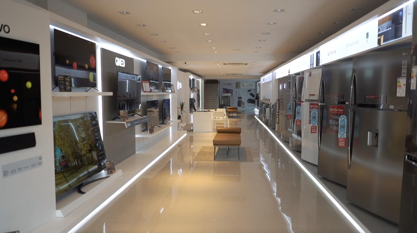 Gaziantep’in ilk LG mağazası olan LG Brandshop Serter hizmete girdi
