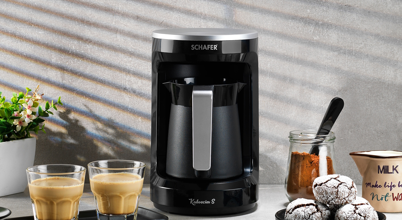 Schafer, Kahvecim S Otomatik Sütlü Türk Kahve Makinesi ile kahve sohbetlerine renk katıyor