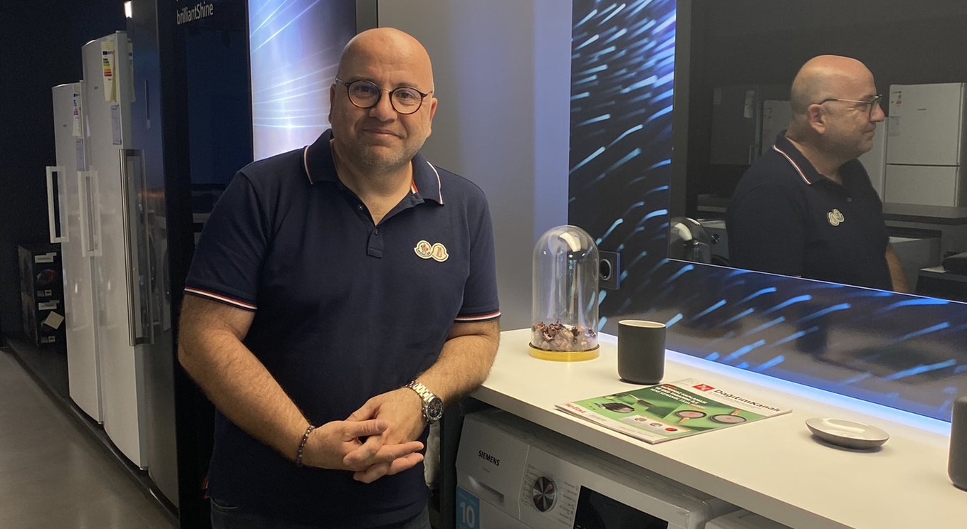 Ürünlerimizi robotlar yapar ama robotlar satamaz