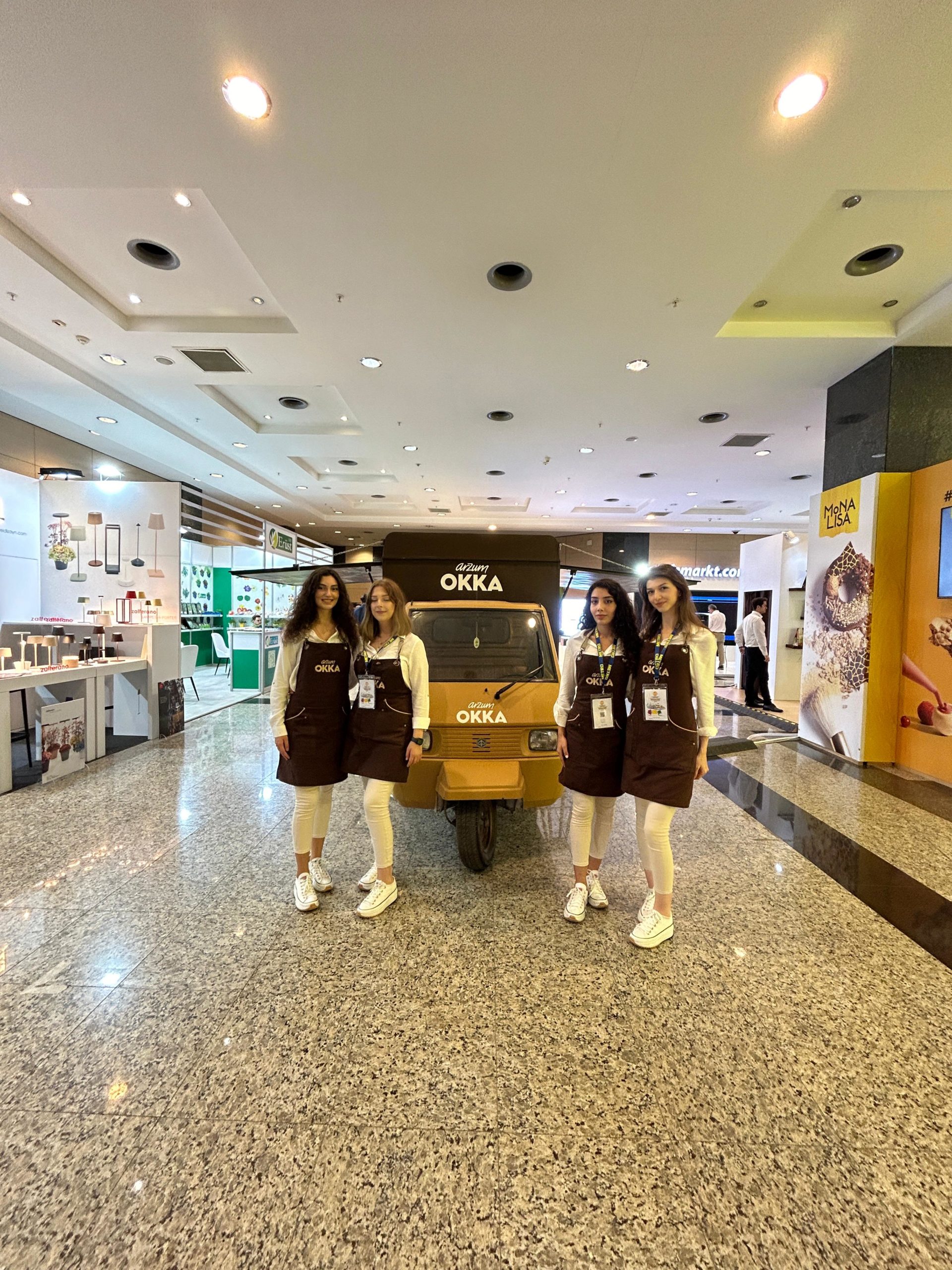 Arzum OKKA, kahvedeki uzmanlığını 8. Uluslararası Gastromasa Gastronomi Konferansı’nda ortaya koydu 