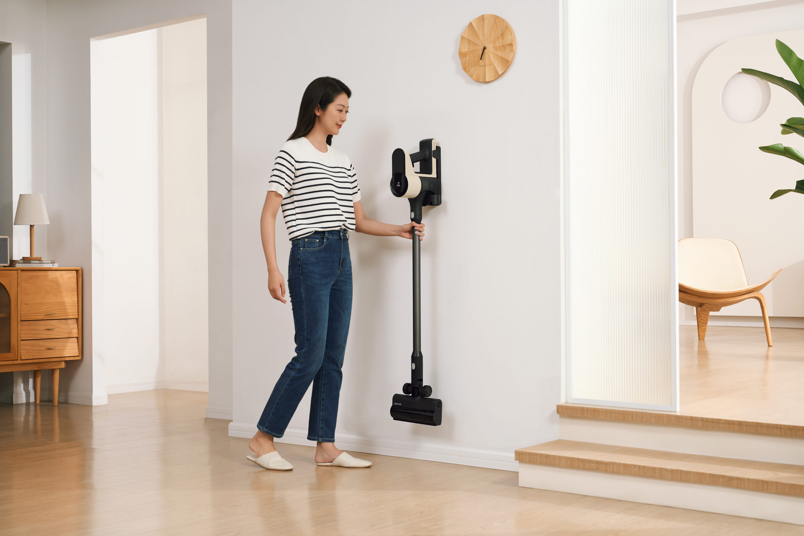 Roborock H5: Temizlikte Hafiflik ve Güç Bir Arada