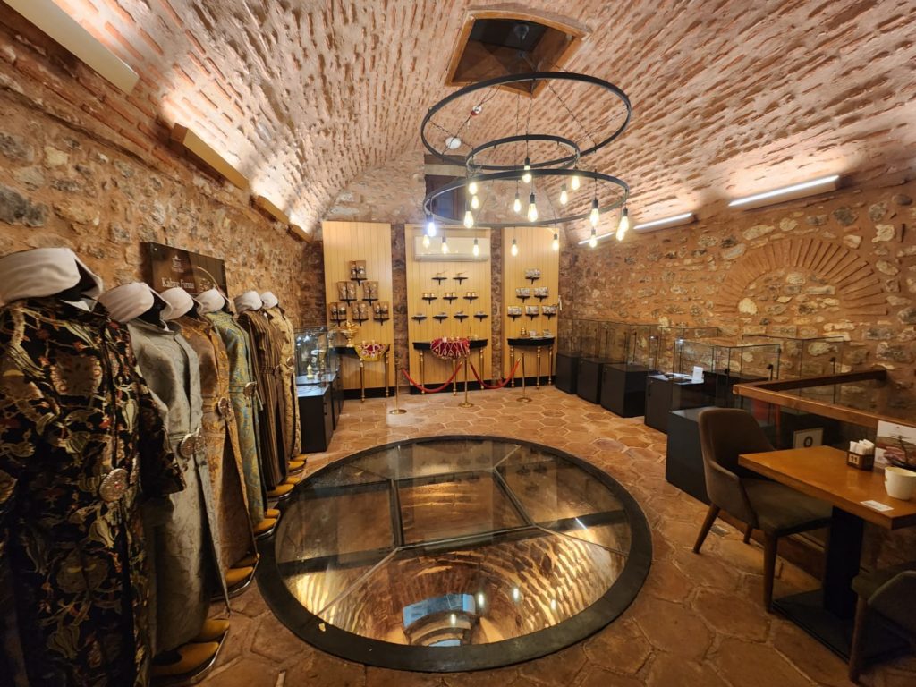 1733758029_Beta_Yeni_Han_1554_Kahve_Mu__zesi_.5jpg