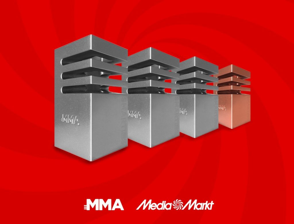 1733811988_Smarties_Europe_BB_G__rsel