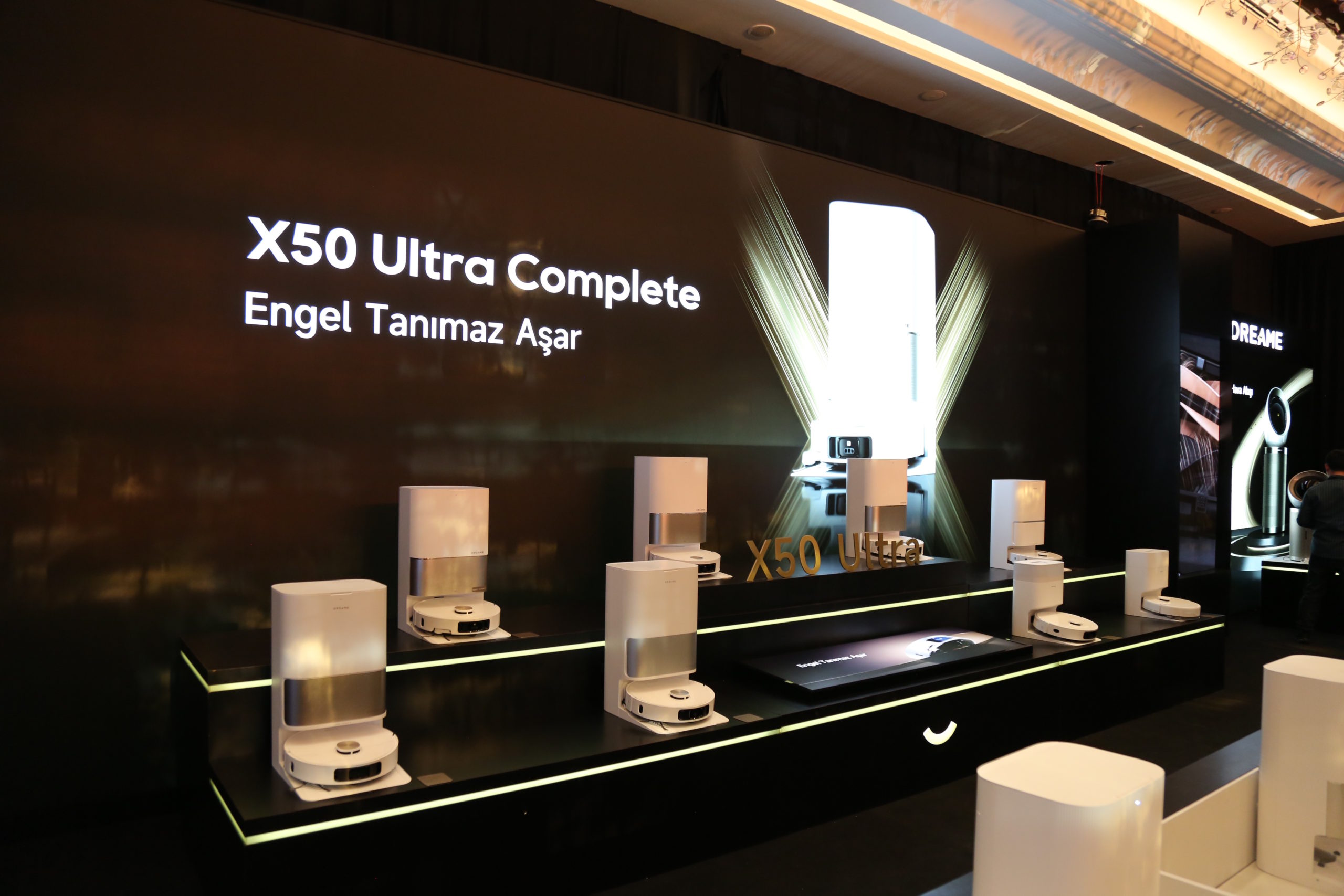 Dreame X50 Ultra: Dünya’nın İlk Geri Çekilen Biyonik Ayaklara Sahip Robot Süpürgesi Şimdi Türkiye’de!