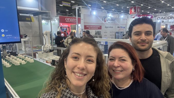 Senur Akın Biçer, Yasemin Biçer, Oğuz Biçer