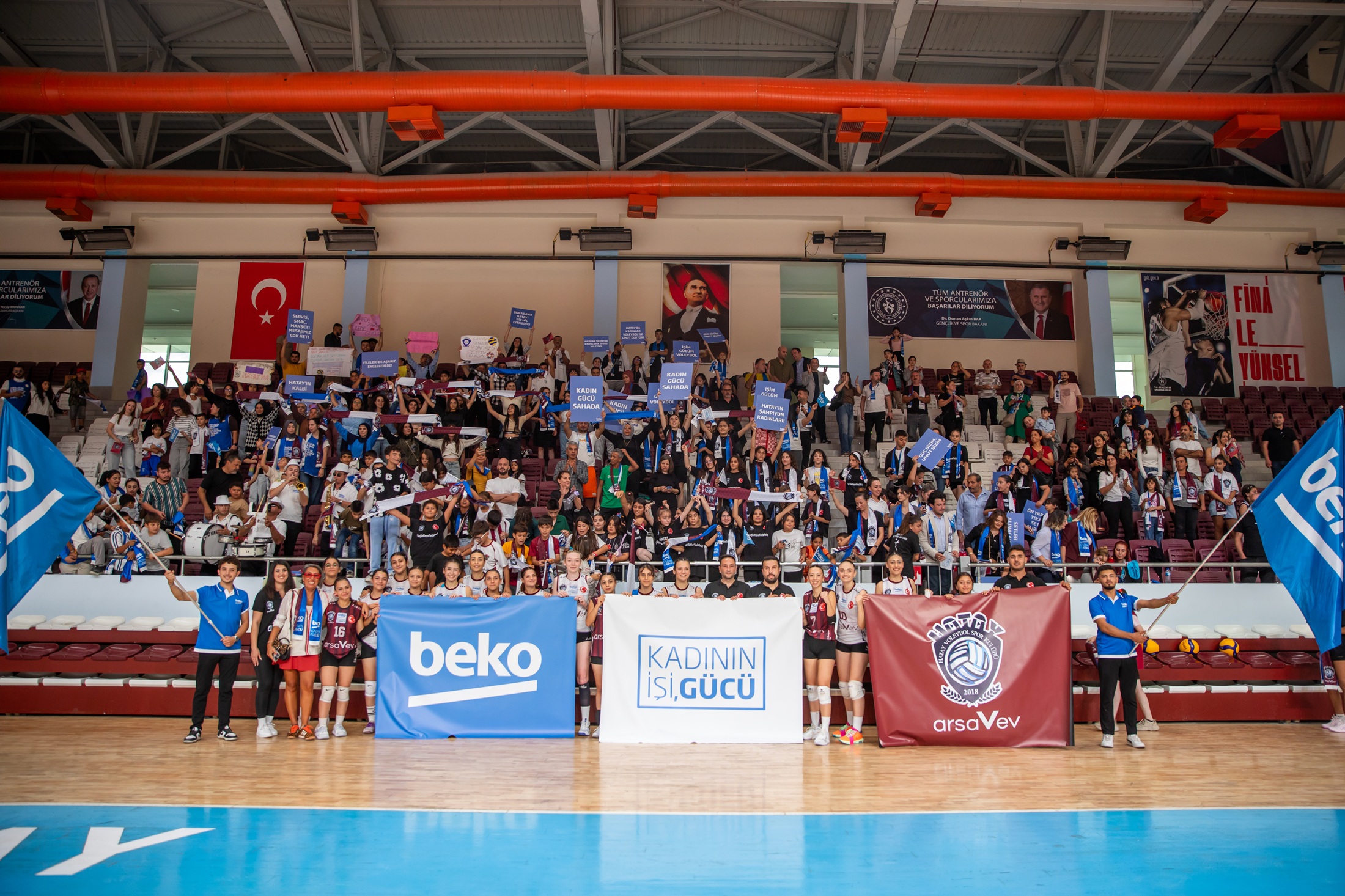 Beko’dan Hatay Kadın Voleybol Takımı’na anlamlı destek
