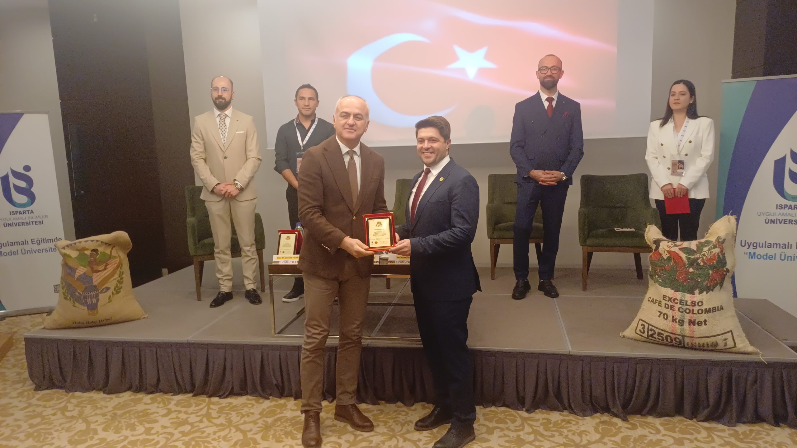 Kütahya Porselen’den Dünya Türk Kahvesi Günü’nde kültürel mirasa anlamlı destek