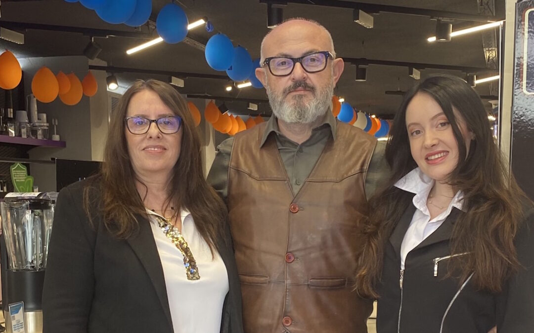 Perakendecilik; mağazada müşteri beklemekten ziyade, müşterinin ayağına giderek kendi hedef kitlene uygun müşteriyi seçebilme ve onlarla doğru bağ kurabilme işidir