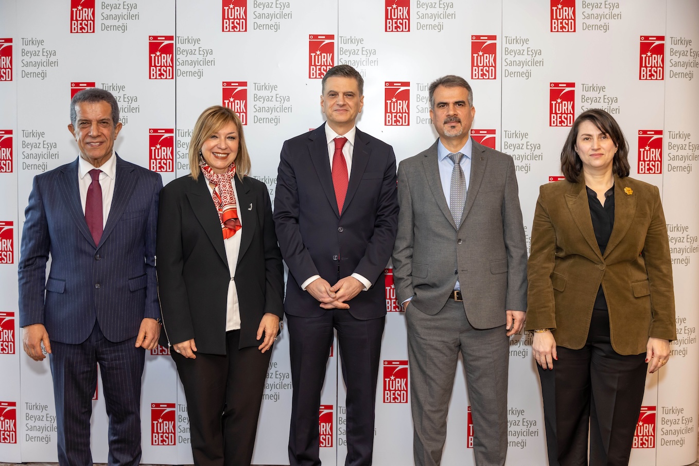 TURKBESD-YONETIM-KURULU