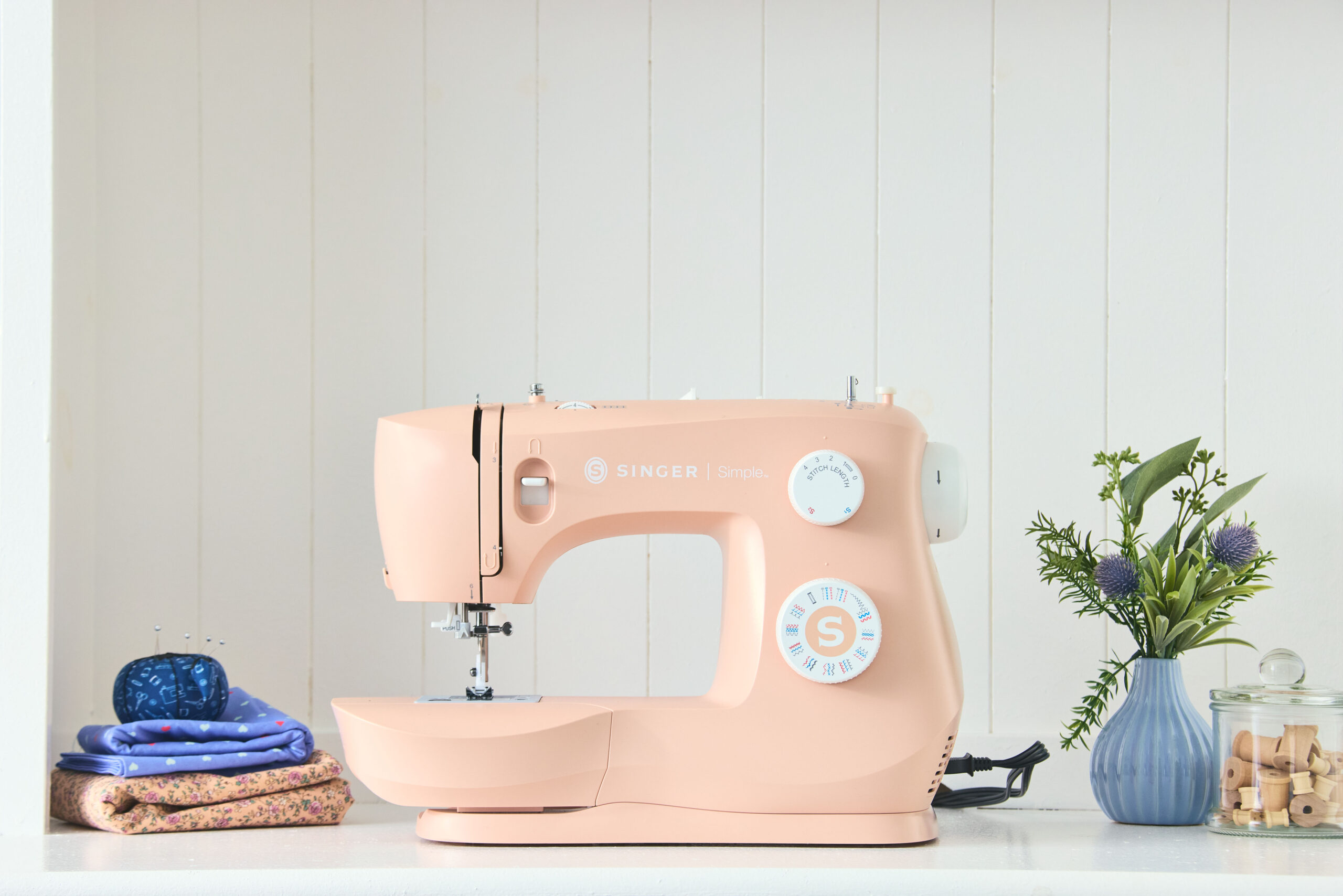 Dikiş diken annelere, Singer’le hem becerikli hem de renkli bir hediye